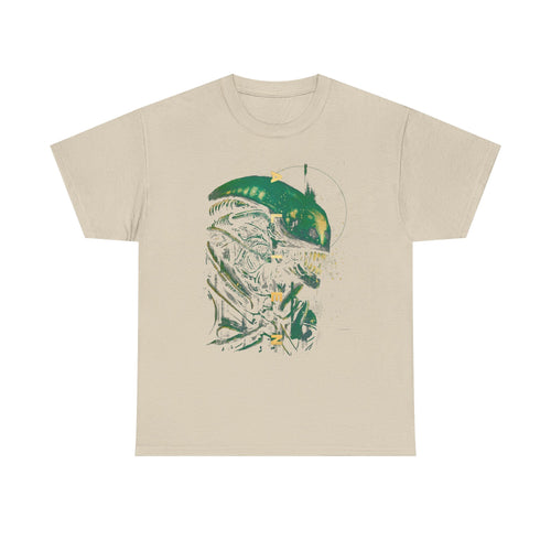 Alien Skull Graphic T-Shirt – Green Sci‑Fi Predator Illustration Tee