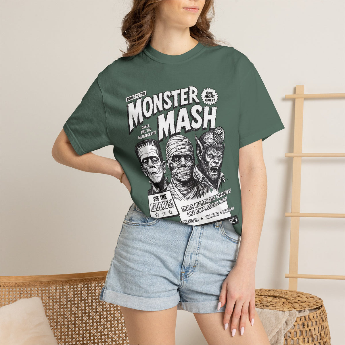 Monster Mash Vintage Horror T-Shirt — Retro Frankenstein Wolfman Mummy Concert Poster